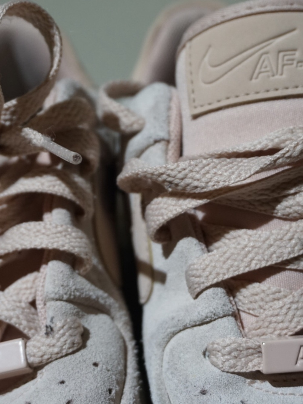 Nike Women’s Air Force 1 Low in Pale Pink